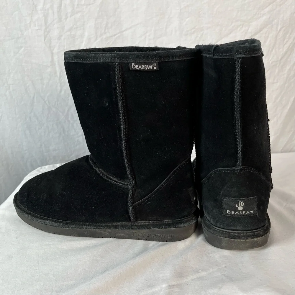 Bearpaw Emma Short Suede Upper Sheepskin Wool Lining Winter Boots Sz 9 Black